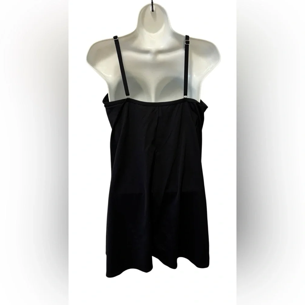 Lands End Black Swim Dress Sz 14 Light Padded Bra Ruched Bust Attached Panty